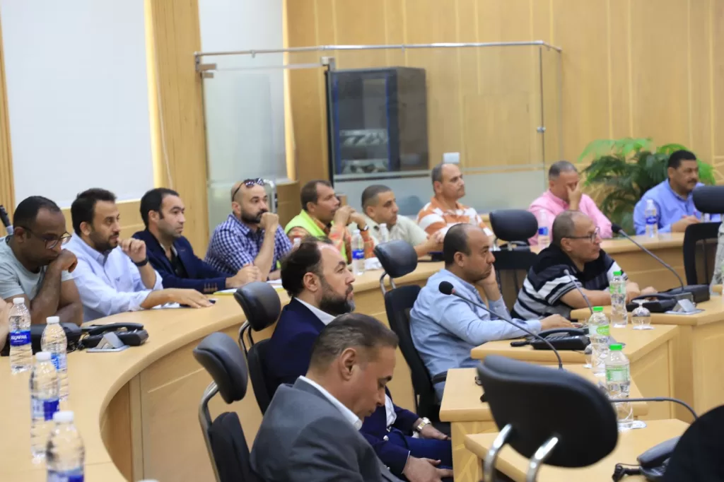 توجيهات رئاسية تتحقق.. محافظ شمال سيناء يستقبل وفد النقل لبدء تنفيذ مشروع السكة الحديد 8 - جريدة الجمهورية WhatsApp Image 2025 05 06 at 9.00.14 PM 3 - جريدة الجمهورية