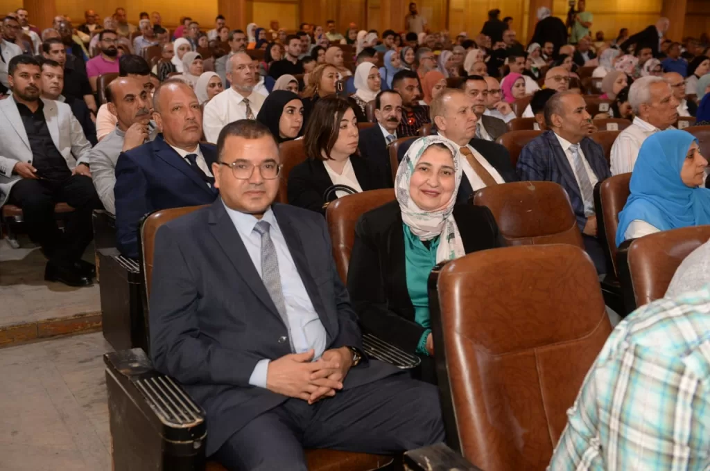 مؤتمر «عيد عمال الصحافة» يُكرّم روّاد العطاء في القطاعات الإنتاجية 2 - جريدة الجمهورية WhatsApp Image 2025 05 07 at 1.49.45 PM - جريدة الجمهورية
