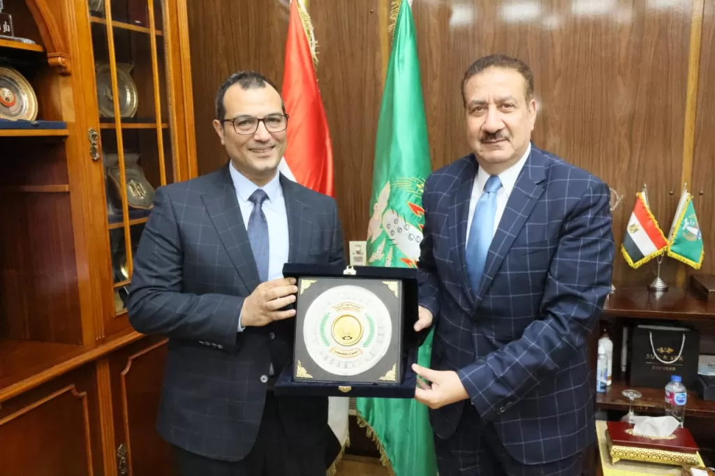 محافظ المنوفية يشدد على متابعة مشروعات الغاز ضمن مبادرة «حياة كريمة» 2 - جريدة الجمهورية WhatsApp Image 2025 05 07 at 3.04.41 PM - جريدة الجمهورية