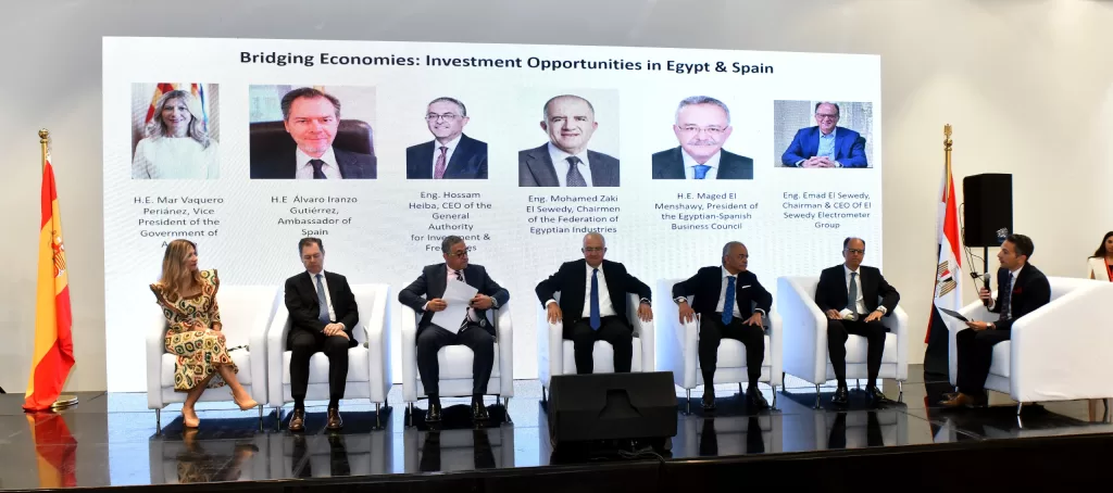 شراكة مصرية إسبانية لتطوير تكنولوجيا المدن الذكية.. برعاية «هيئة الاستثمار» 7 - جريدة الجمهورية WhatsApp Image 2025 05 08 at 12.32.47 PM 2 - جريدة الجمهورية