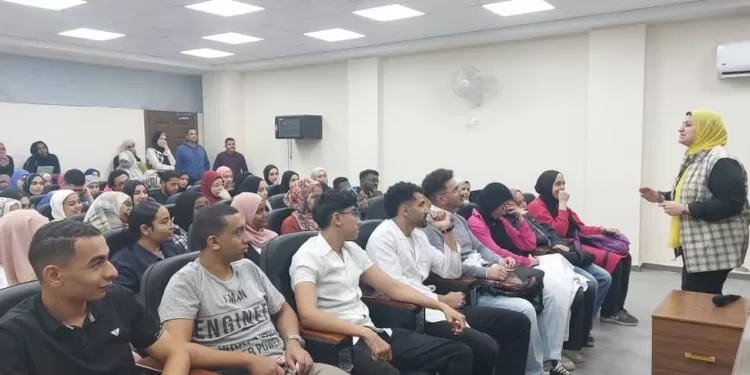 ندوات بجامعة حلوان تحذر من خطورة التنمر وتكشف عن آليات الوقاية والعلاج