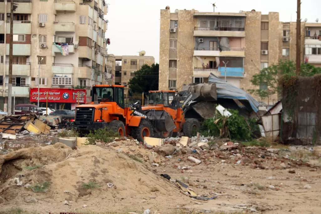 انتصار القانون.. إنهاء سيطرة الكرفانات على نادي المنتزة بالإسماعيلية 4 - جريدة الجمهورية WhatsApp Image 2025 05 13 at 11.29.28 PM - جريدة الجمهورية
