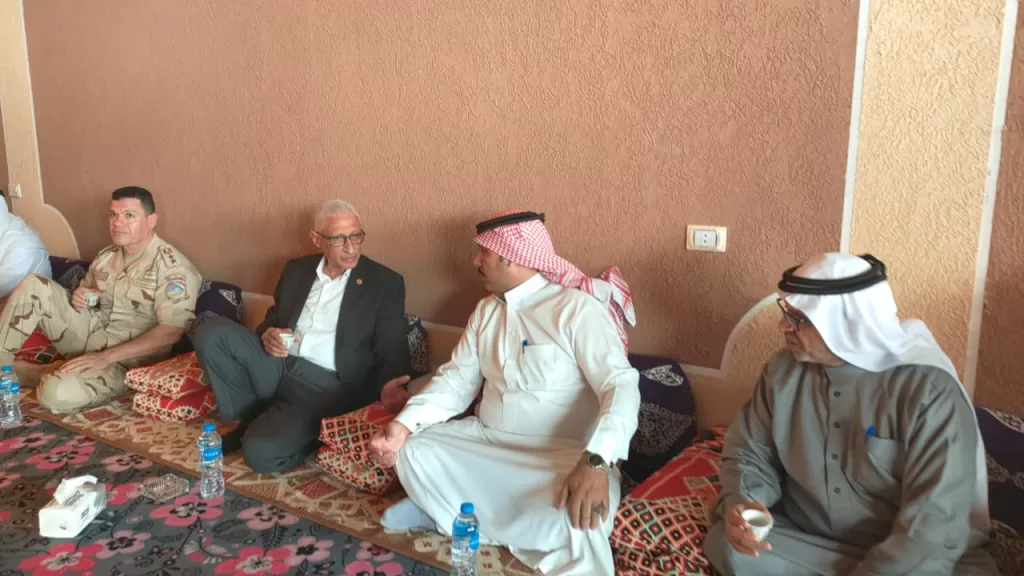 تعزيز الشراكة المجتمعية.. محافظ شمال سيناء يناقش أولويات التنمية مع مشايخ وعواقل وأهالي وسط سيناء 6 - جريدة الجمهورية WhatsApp Image 2025 05 13 at 6.05.33 PM 2 - جريدة الجمهورية