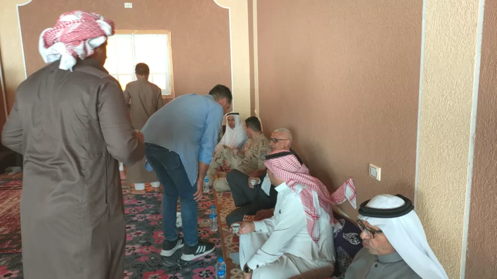تعزيز الشراكة المجتمعية.. محافظ شمال سيناء يناقش أولويات التنمية مع مشايخ وعواقل وأهالي وسط سيناء 11 - جريدة الجمهورية WhatsApp Image 2025 05 13 at 6.05.34 PM 2 - جريدة الجمهورية