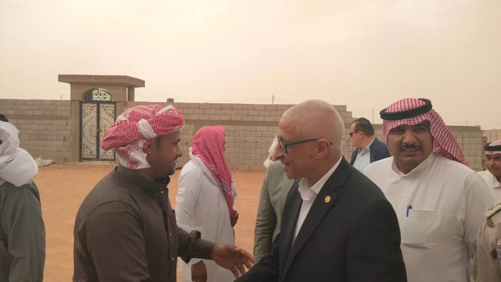 تعزيز الشراكة المجتمعية.. محافظ شمال سيناء يناقش أولويات التنمية مع مشايخ وعواقل وأهالي وسط سيناء 17 - جريدة الجمهورية WhatsApp Image 2025 05 13 at 6.05.35 PM 3 - جريدة الجمهورية
