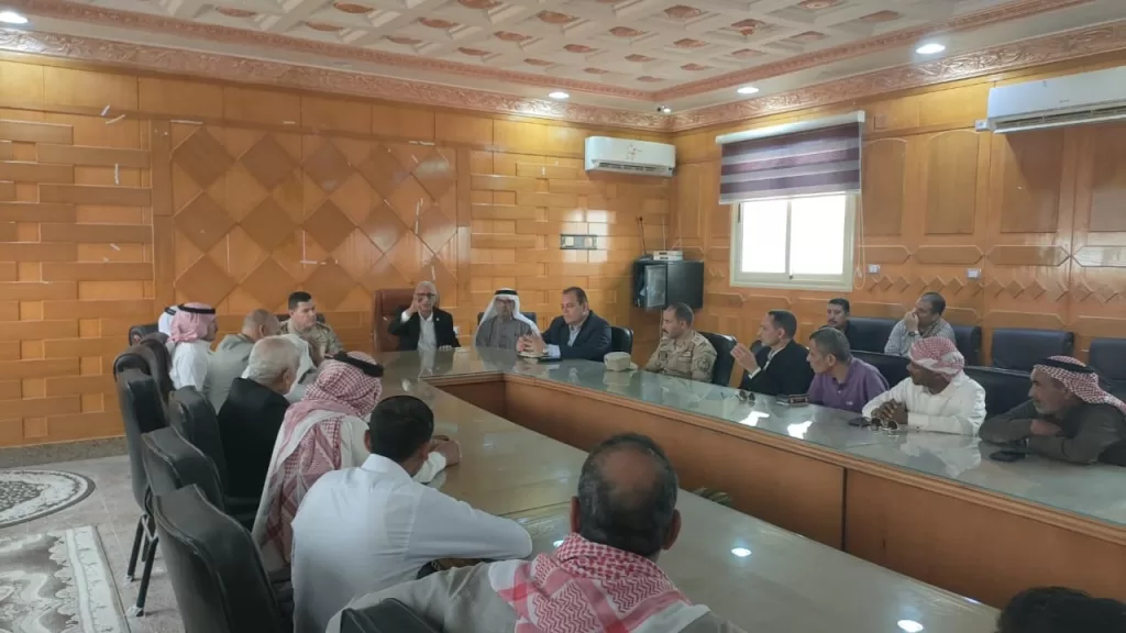 تعزيز الشراكة المجتمعية.. محافظ شمال سيناء يناقش أولويات التنمية مع مشايخ وعواقل وأهالي وسط سيناء 25 - جريدة الجمهورية WhatsApp Image 2025 05 13 at 6.06.03 PM 4 - جريدة الجمهورية