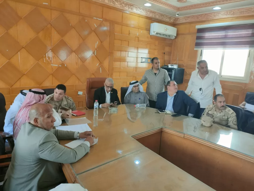 تعزيز الشراكة المجتمعية.. محافظ شمال سيناء يناقش أولويات التنمية مع مشايخ وعواقل وأهالي وسط سيناء 30 - جريدة الجمهورية WhatsApp Image 2025 05 13 at 6.06.04 PM 3 - جريدة الجمهورية