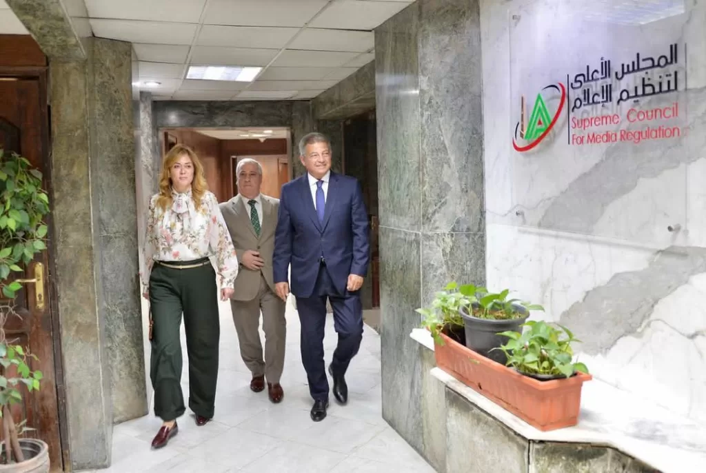 تطوير القدرات المهنية للإعلاميين والصحفيين: نقاشات بين الأعلى للإعلام والوطنية للصحافة وأكاديمية التدريب 2 - جريدة الجمهورية WhatsApp Image 2025 05 13 at 8.26.05 PM 1 - جريدة الجمهورية