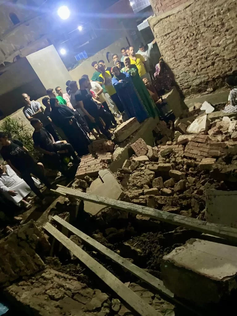 الأمن يطارد الجناة.. والنيابة تفتح تحقيقًا في جريمة هدم مقبرة وإزالة رفات الموتى لنزاع على الأرض! 2 - جريدة الجمهورية WhatsApp Image 2025 05 18 at 1.44.43 PM - جريدة الجمهورية