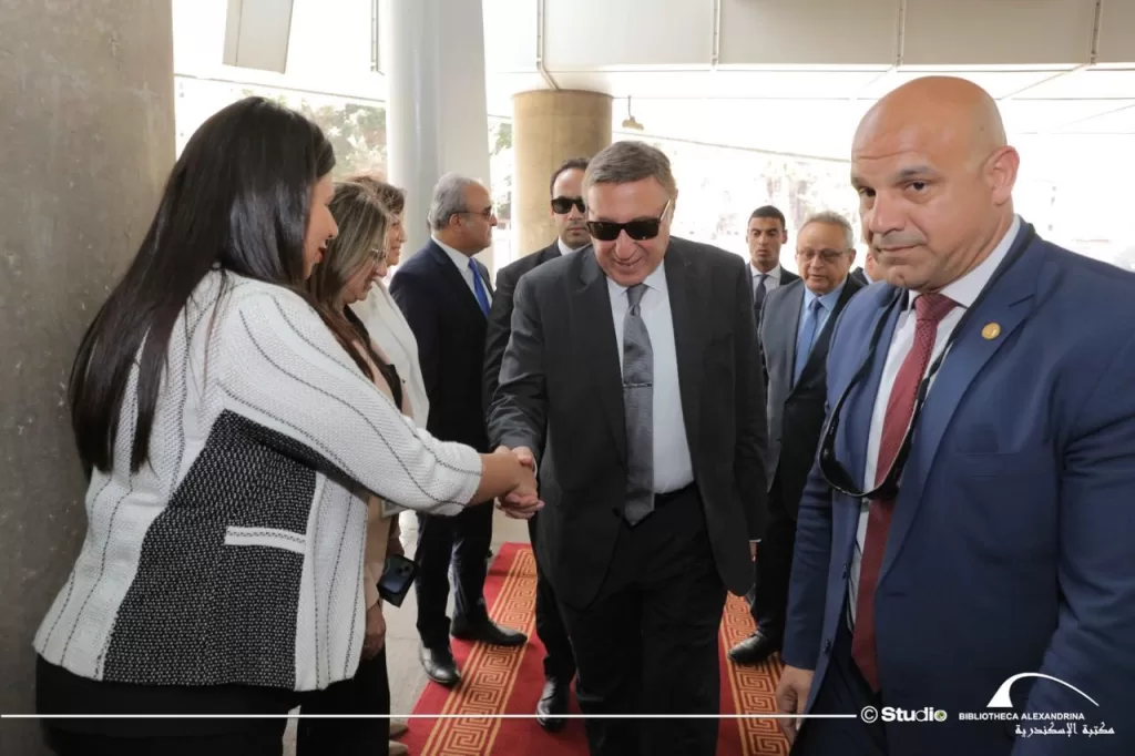 رئيس وأعضاء المحكمة الدستورية العليا في ضيافة مكتبة الإسكندرية 6 - جريدة الجمهورية WhatsApp Image 2025 05 18 at 8.17.59 PM - جريدة الجمهورية