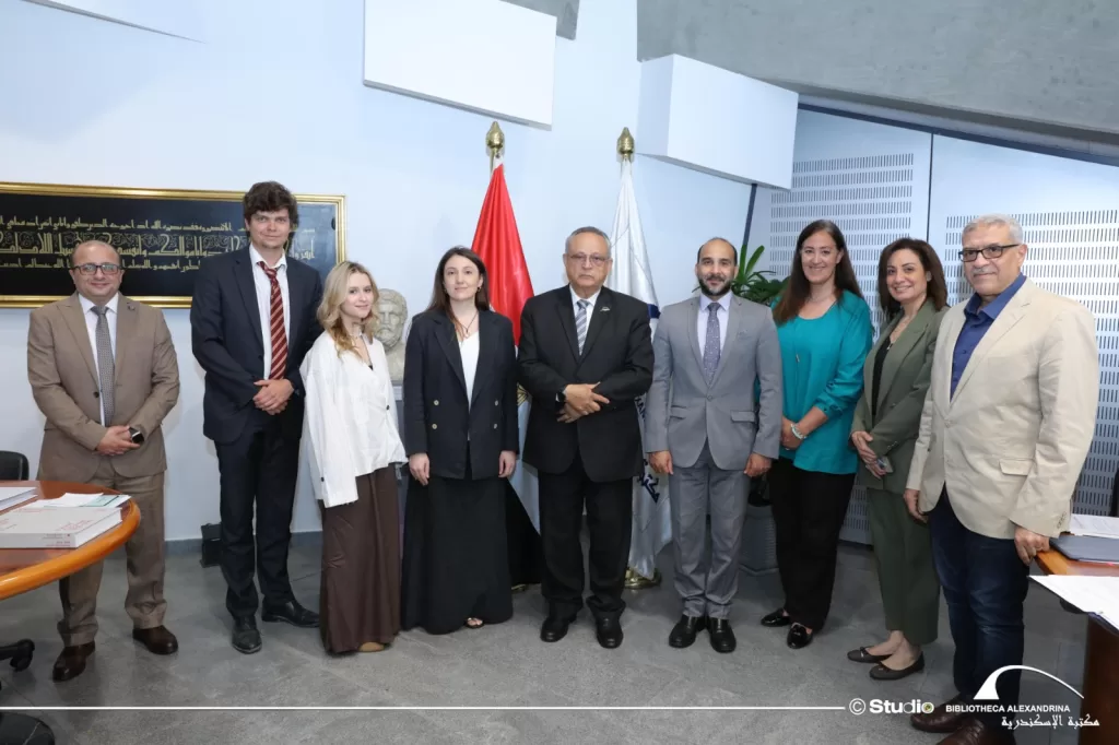 تعاون ثقافي بين مكتبة الإسكندرية ومركز «بريماكوف» الروسي 10 - جريدة الجمهورية WhatsApp Image 2025 05 20 at 11.38.07 AM - جريدة الجمهورية
