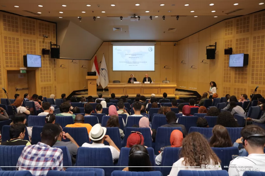 برعاية الرئيس السيسي.. مكتبة الإسكندرية تستقبل وفد منحة ناصر للقيادة الدولية 6 - جريدة الجمهورية WhatsApp Image 2025 05 20 at 11.42.51 AM 2 - جريدة الجمهورية