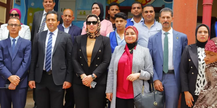 جامعة عين شمس تُطلق قافلة تنموية شاملة لأهالي قرية دمسنا بالبحيرة 1 - جريدة الجمهورية جامعة عين شمس تُطلق قافلة تنموية شاملة لأهالي قرية دمسنا بالبحيرة