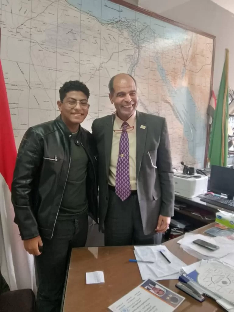 لماذا عاد الكشكول المدرسي إلى الواجهة؟.. تحقيق مصور يكشف السر 4 - جريدة الجمهورية WhatsApp Image 2025 05 23 at 1.47.22 PM 1 - جريدة الجمهورية