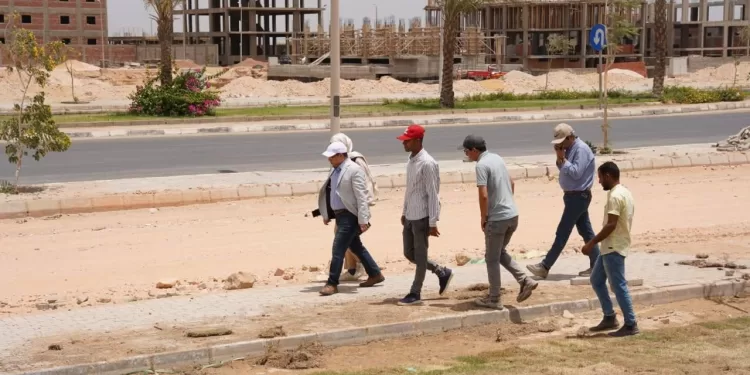 وكيل تعليم سوهاج يتفقد لجان الامتحانات.. ويؤكد على توفير أجواء آمنة ومنضبطة