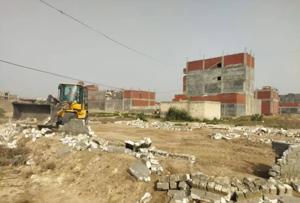 موجة جديدة لإزالة التعديات بالإسكندرية.. والمحافظ يشدد على المتابعة الميدانية 4 - جريدة الجمهورية WhatsApp Image 2025 05 24 at 1.45.25 PM 2 - جريدة الجمهورية
