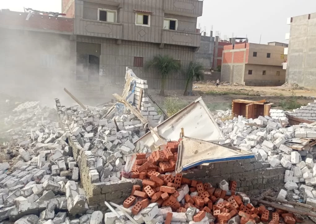 موجة جديدة لإزالة التعديات بالإسكندرية.. والمحافظ يشدد على المتابعة الميدانية 5 - جريدة الجمهورية WhatsApp Image 2025 05 24 at 1.45.25 PM - جريدة الجمهورية