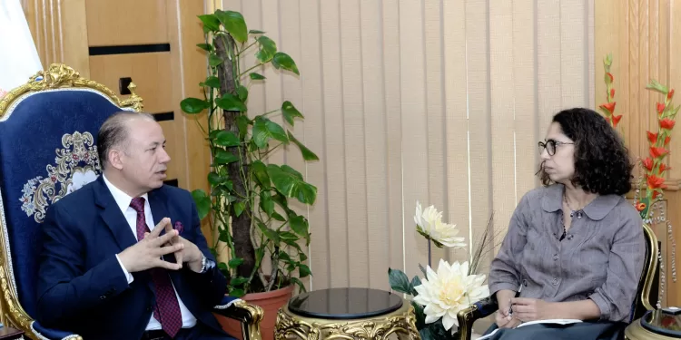 جامعة المنصورة تبحث آفاق التعاون الأكاديمي والثقافي مع الوكالة الفرانكفونية