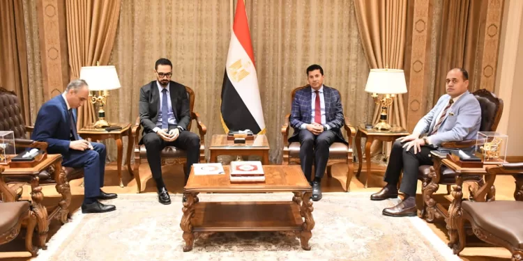 استعدادًا للأولمبياد.. صبحي يجتمع مع رئيس اتحاد الجودو لتعزيز مسيرة اللعبة