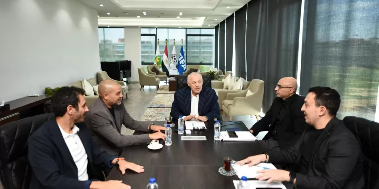 اجتماع استراتيجي.. أبوريدة يجمع رابطة الأندية وقيادات المنتخب الأول