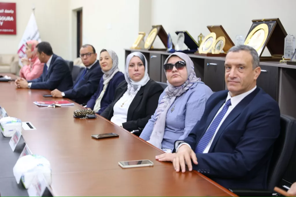 إشادة دولية.. وفد نوتنجهام ترنت البريطانية يثني على جودة التعليم بجامعة المنصورة الجديدة 8 - جريدة الجمهورية WhatsApp Image 2025 05 30 at 2.10.40 PM - جريدة الجمهورية