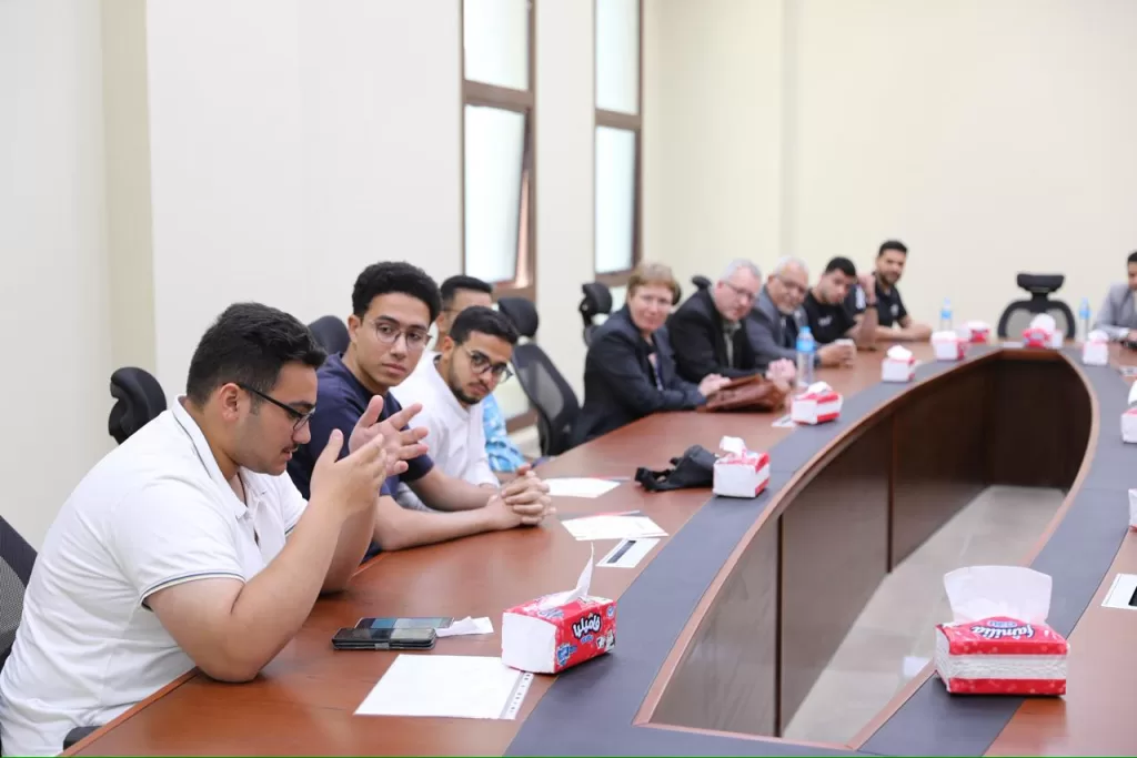 إشادة دولية.. وفد نوتنجهام ترنت البريطانية يثني على جودة التعليم بجامعة المنصورة الجديدة 28 - جريدة الجمهورية WhatsApp Image 2025 05 30 at 2.10.54 PM 1 - جريدة الجمهورية