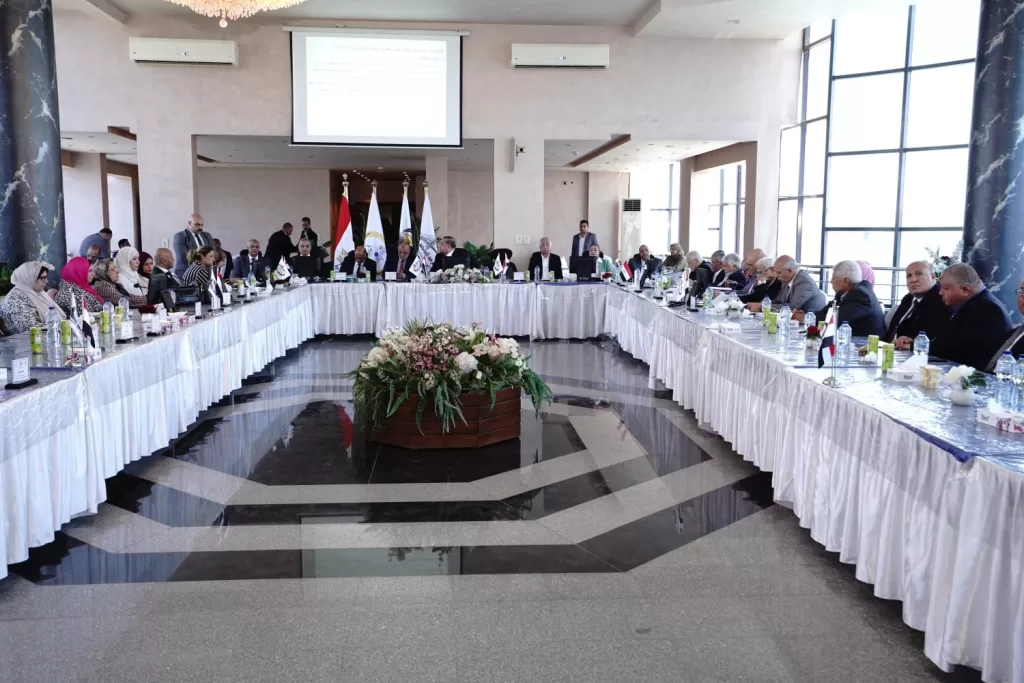 بموازنة 9.2 مليار جنيه.. «القابضة للطرق والكبارى» توسع نشاطها لتشمل الأعمال البحرية 4 - جريدة الجمهورية WhatsApp Image 2025 05 30 at 7.08.47 PM 2 - جريدة الجمهورية