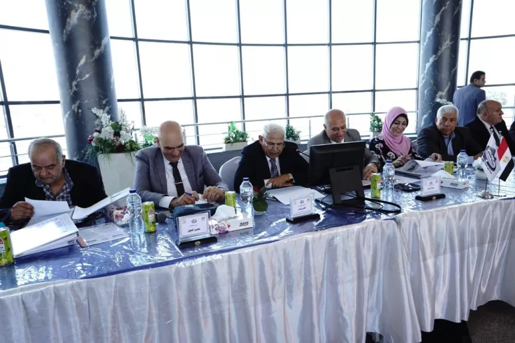 بموازنة 9.2 مليار جنيه.. «القابضة للطرق والكبارى» توسع نشاطها لتشمل الأعمال البحرية 3 - جريدة الجمهورية WhatsApp Image 2025 05 30 at 7.08.47 PM 3 - جريدة الجمهورية