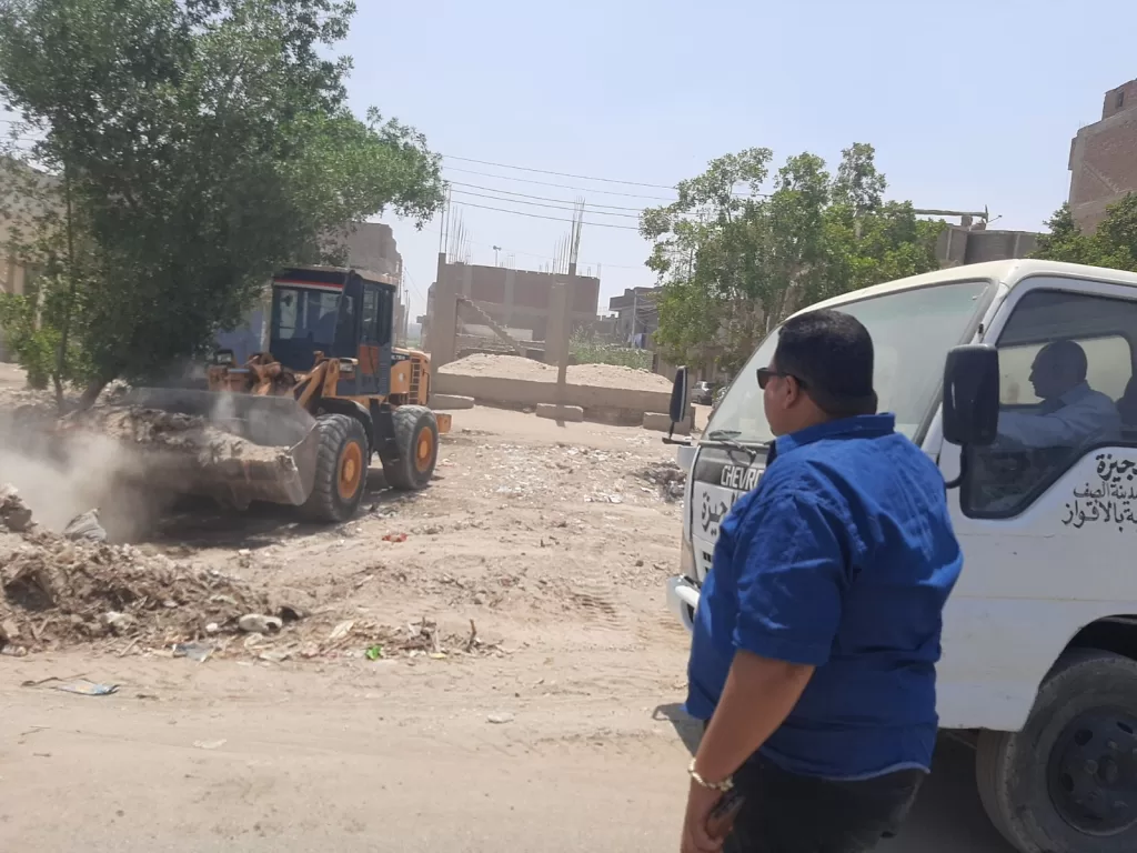 لتحسين الخدمات.. أعمال صيانة وتنظيف مكثفة بقرى مركز الصف بالجيزة 7 - جريدة الجمهورية WhatsApp Image 2025 05 30 at 8.46.40 PM 2 - جريدة الجمهورية