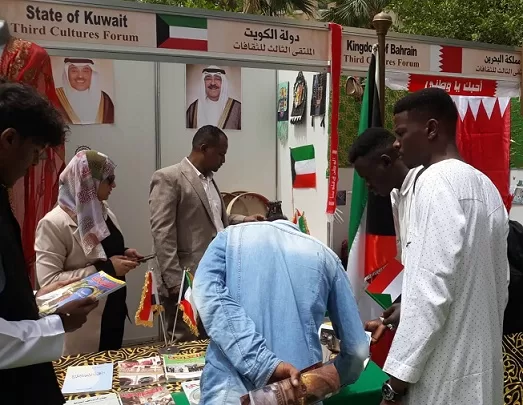 المكتب الثقافي الكويتي بمصر يشارك في الملتقى الثالث للثقافات بجامعة القاهرة 2 - جريدة الجمهورية WhatsApp0 0 0 - جريدة الجمهورية
