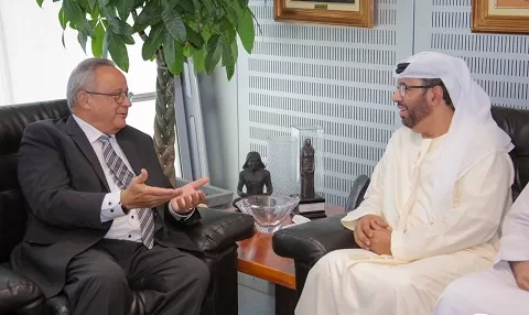 مكتبة الإسكندرية تستضيف وفدًا من جمعية الإمارات للمكتبات والمعلومات 4 - جريدة الجمهورية 1 85 - جريدة الجمهورية