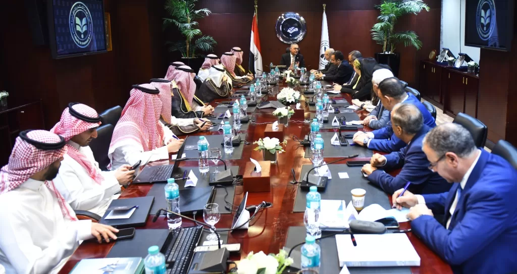 العامة للاستثمار والمناطق الحرة تستضيف وفدًا سعوديًا لبحث التعاون في قطاع التشييد والبناء 4 - جريدة الجمهورية 13 1 - جريدة الجمهورية