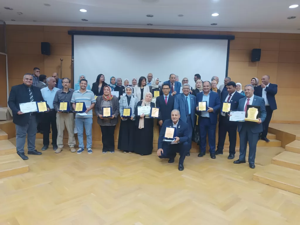 «27» توصية لمؤتمر البحوث الزراعية: نحو تنمية مستدامة بريادة الأعمال والتقنيات الذكية 3 - جريدة الجمهورية 13 3 - جريدة الجمهورية
