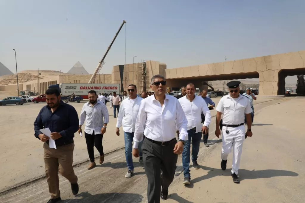 محافظ الجيزة يتفقد ميدان الرماية استعدادًا لافتتاح المتحف المصري الكبير 3 - جريدة الجمهورية 19 2 - جريدة الجمهورية
