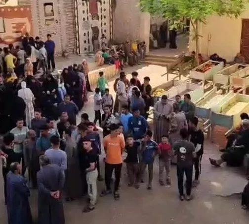 جنون السرعة يحصد أرواح الأبرياء.. «تريلا» تدهس ميكروباصًا قتلت 18 فتاة والسائق وأصابت 3 5 - جريدة الجمهورية 36 1 - جريدة الجمهورية