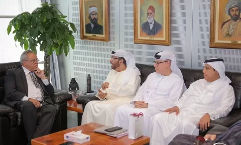 مكتبة الإسكندرية تستضيف وفدًا من جمعية الإمارات للمكتبات والمعلومات 2 - جريدة الجمهورية 4 64 - جريدة الجمهورية