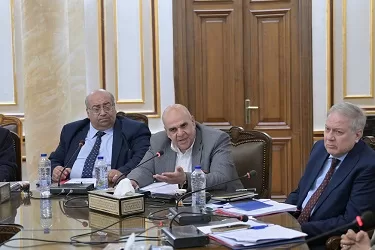 رئيس جامعة القاهرة يعقد اجتماعات موسعة لمتابعة سير العمل وتطوير المنشآت الجامعية 6 - جريدة الجمهورية 5 13 - جريدة الجمهورية