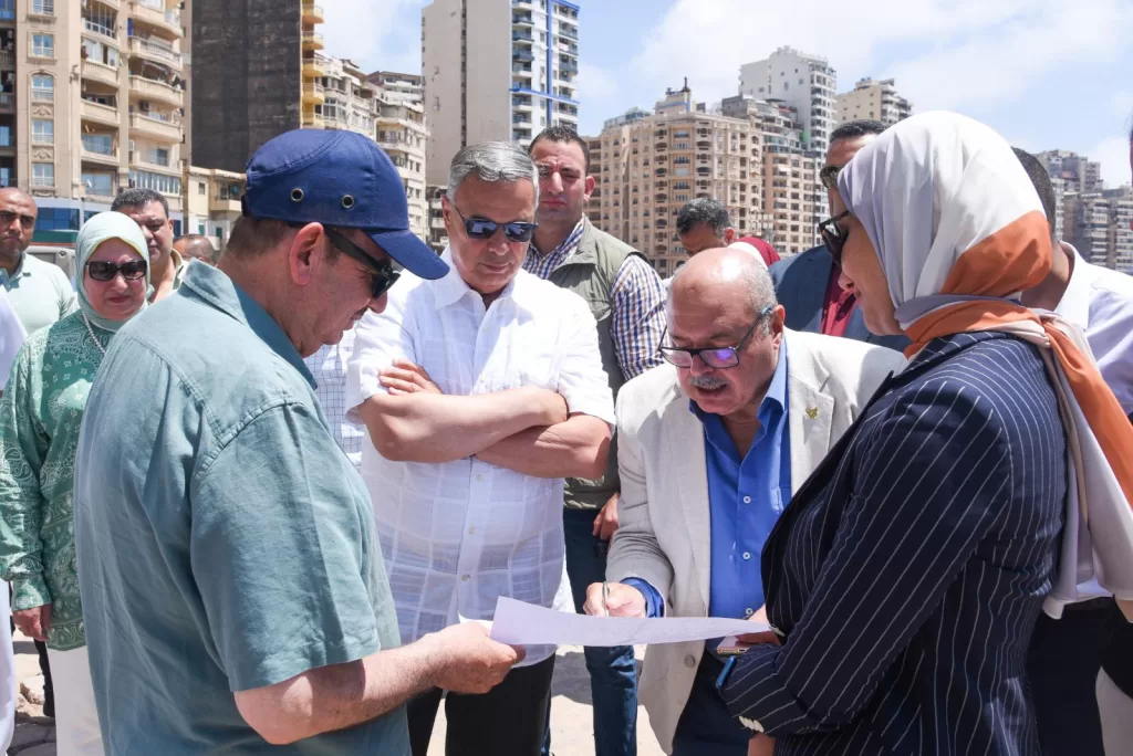 الإسكندرية: المحافظ يتابع مشروعات الكورنيش ويشدد على سرعة الإنجاز قبل بداية موسم الصيف 4 - جريدة الجمهورية 5 26 - جريدة الجمهورية