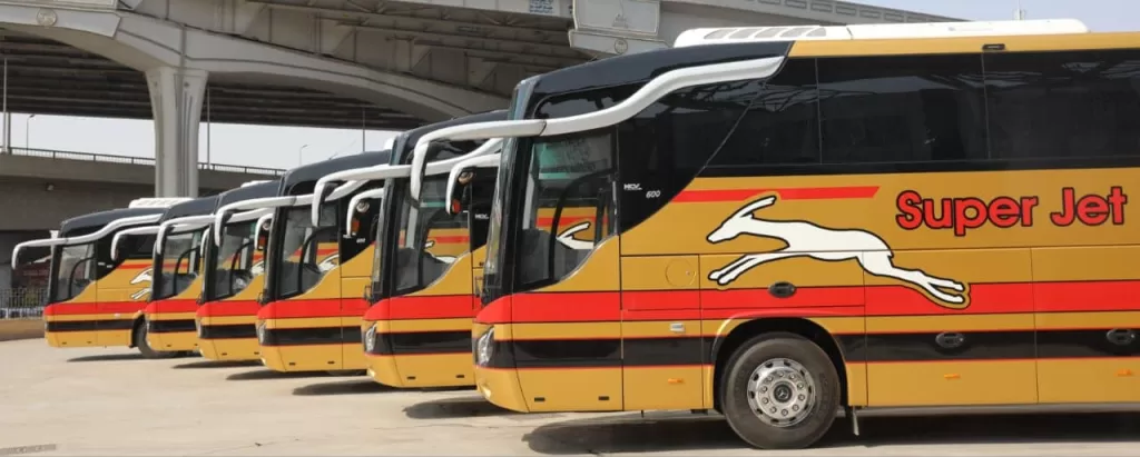 بالتفاصيل.. وزير الصناعة والنقل يُشيد بإنتاج «MCV» لـ20 حافلة مرسيدس جديدة 5 - جريدة الجمهورية 508822736 1259198586250559 1419448917511209684 n - جريدة الجمهورية