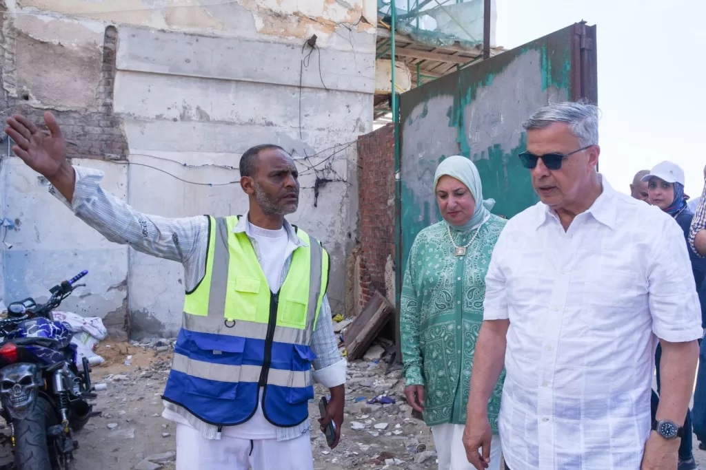 الإسكندرية: المحافظ يتابع مشروعات الكورنيش ويشدد على سرعة الإنجاز قبل بداية موسم الصيف 6 - جريدة الجمهورية 7 13 - جريدة الجمهورية