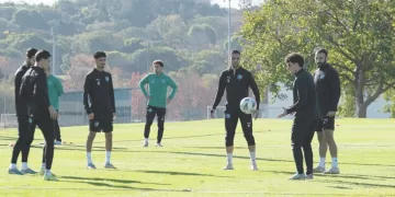 اتحاد الكرة يكشف أسباب اختيار طولان