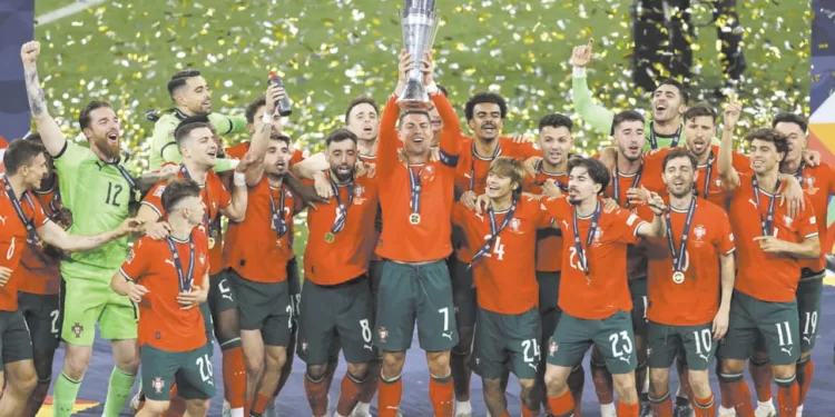 «ريبيرو» راض عن الودية.. و«تريزيجيه» يعدد مكاسب الأهلى