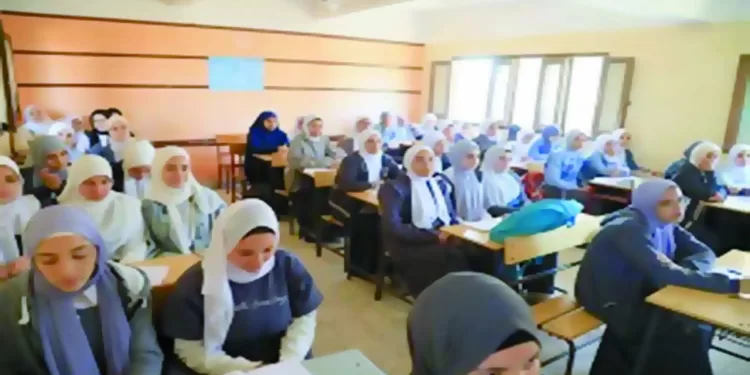 «تريسى».. ضحية انتصار «بايرن» الكاسح على «أوكلاند»