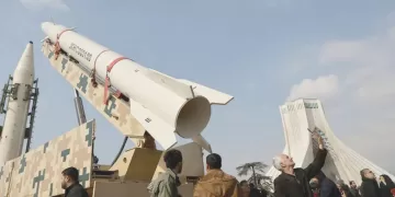 «تريسى».. ضحية انتصار «بايرن» الكاسح على «أوكلاند»