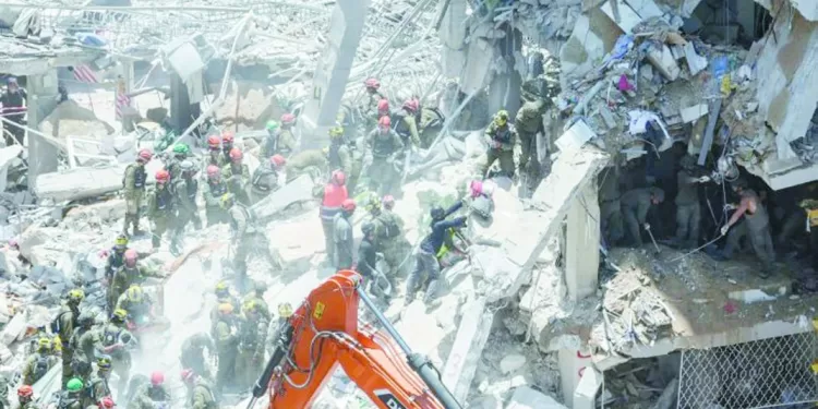 «تريسى».. ضحية انتصار «بايرن» الكاسح على «أوكلاند»