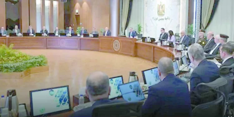 لجنة إدارة الأزمة.. الحكومة تواجه تداعيات الحرب بقرارات استباقية 1 - جريدة الجمهورية أزمة التأشيرة تبعد «السومة» عن الوداد أمام مانشستر سيتى