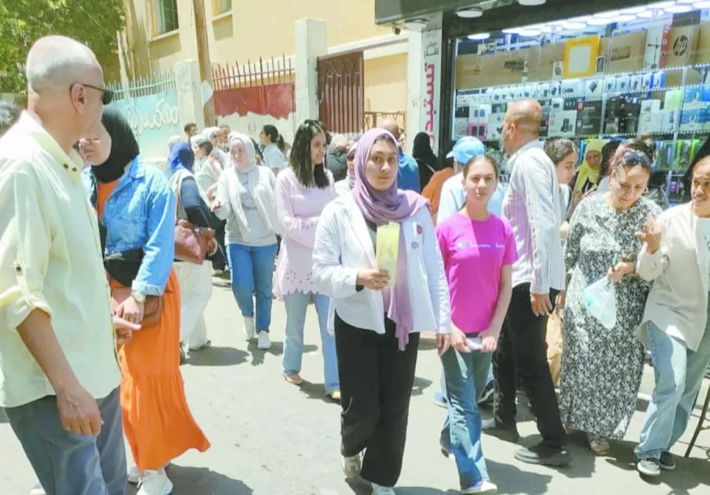 الأسئلة من نماذج«الجمهورية» «النصوص» تسعد طلاب الثانوية.. و«النحو» يغضبهم 2 - جريدة الجمهورية IMG 20250623 WA0023 - جريدة الجمهورية