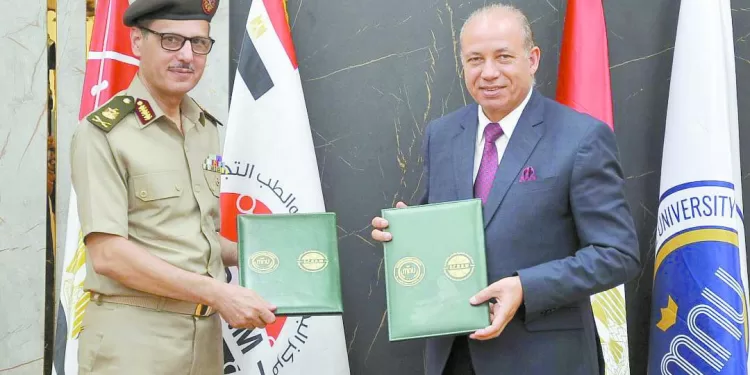 الزمالك يبحث عن عروض لدونجا وحسام أشرف 