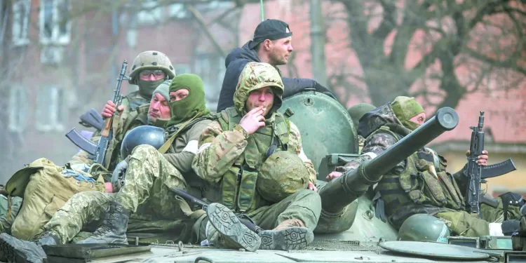 اتفاق «أوكرانى - أوروبى» لإنشاء محكمة لمقاضاة مسئولين روس .. بينهم بوتين 1 - جريدة الجمهورية صدام بين «ماييلى» وبيراميدز «الأناكوندا» يبتعد.. «صابر» يقترب من «ميت عقبة»