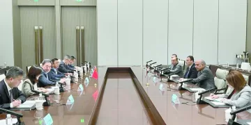 ميسى أمام فريقه السابق.. ونهائى أوروبى مبكر.. وكلاسيكو برازيلى